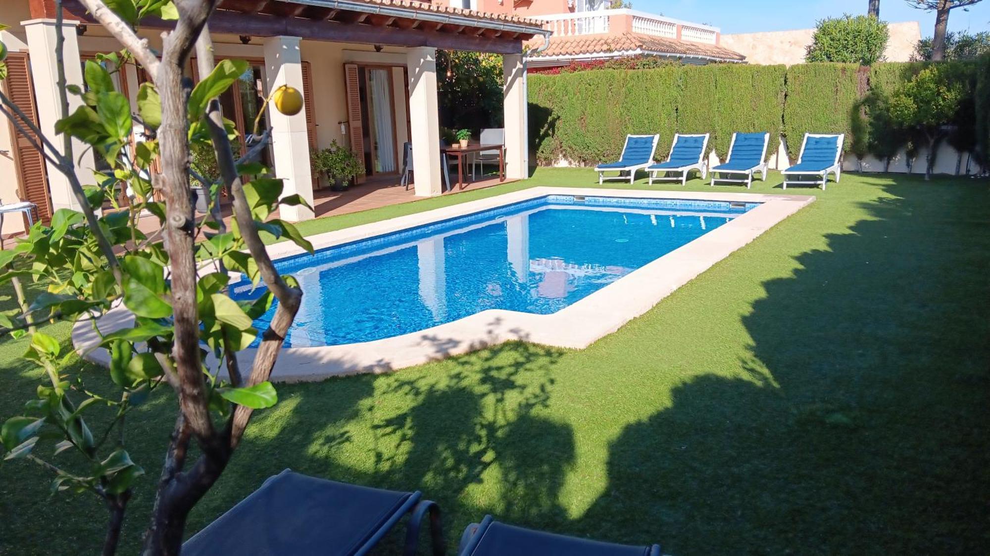 Villa Puerto Adriano El Toro  Kültér fotó