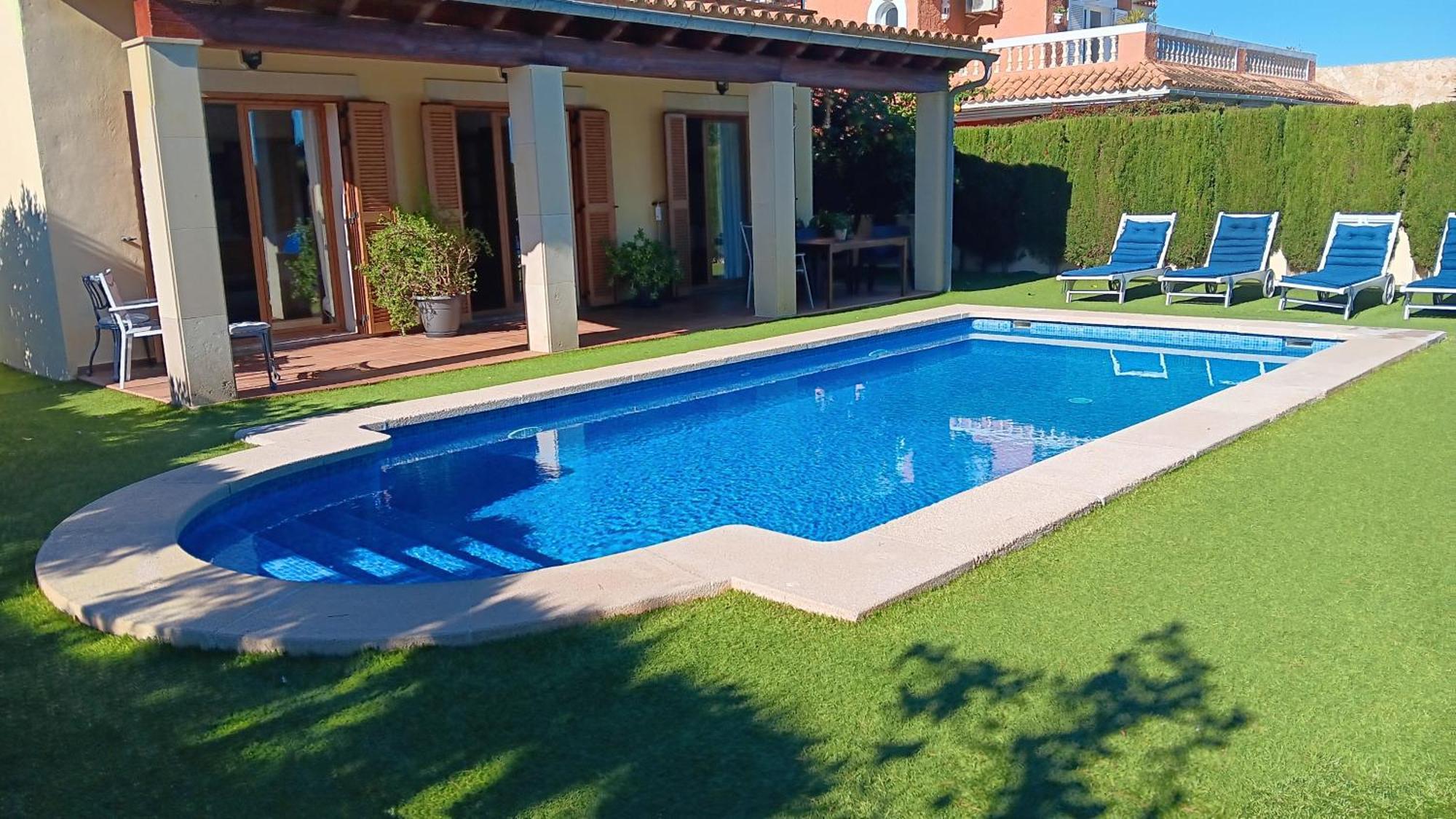 Villa Puerto Adriano El Toro  Kültér fotó