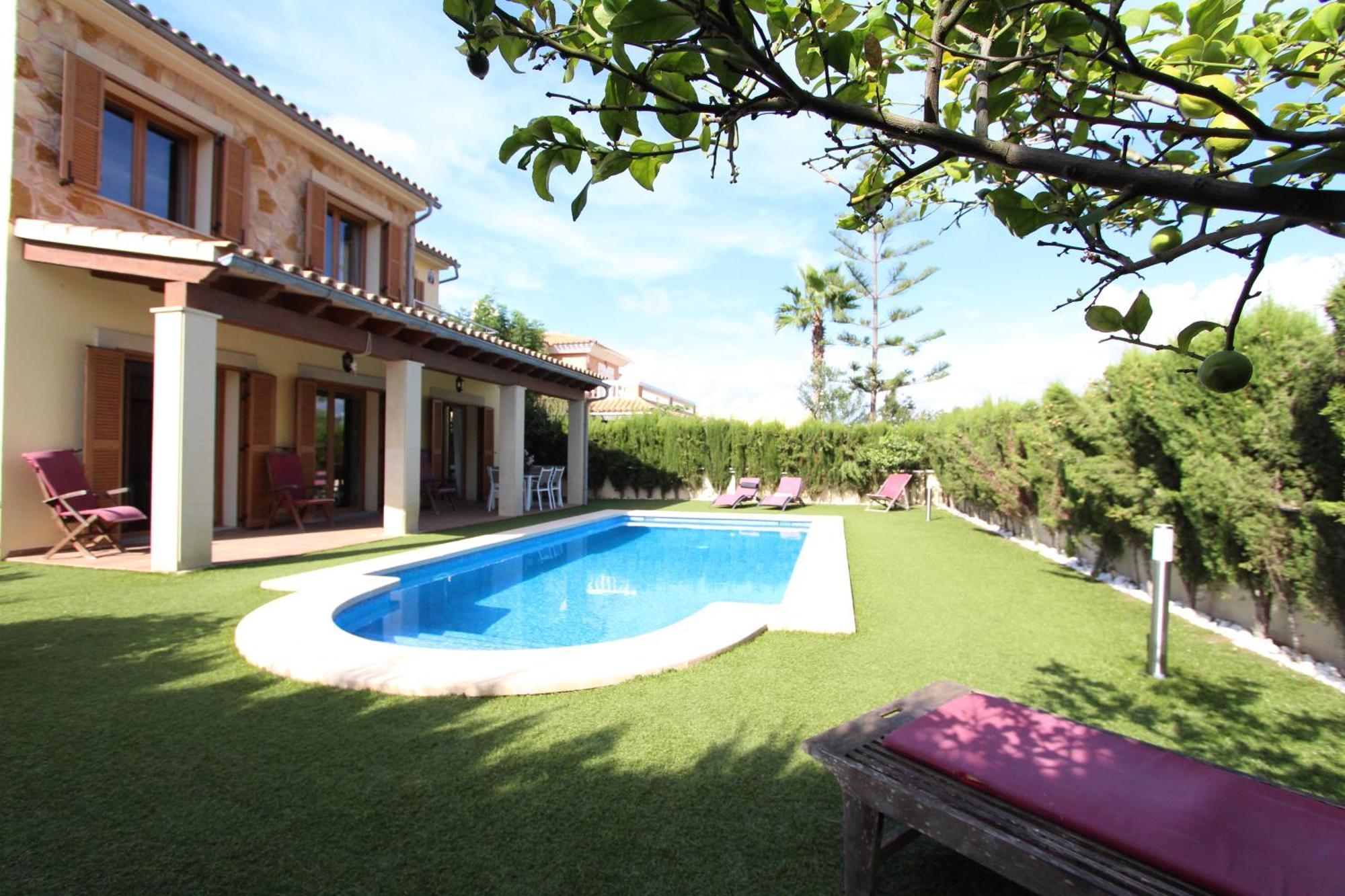 Villa Puerto Adriano El Toro  Kültér fotó