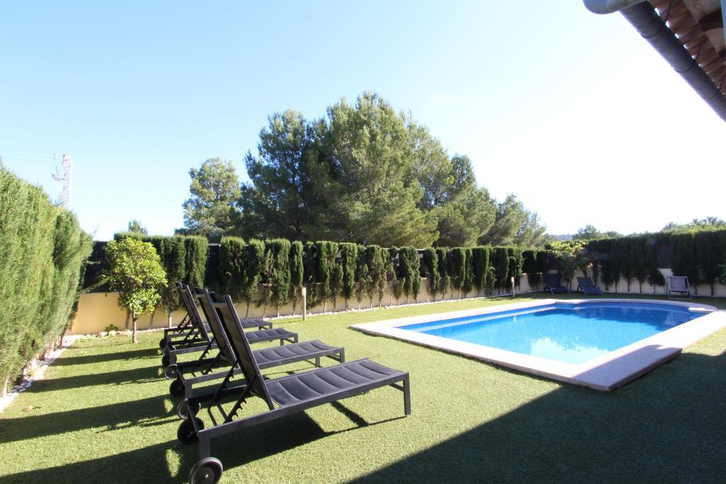 Villa Puerto Adriano El Toro  Kültér fotó